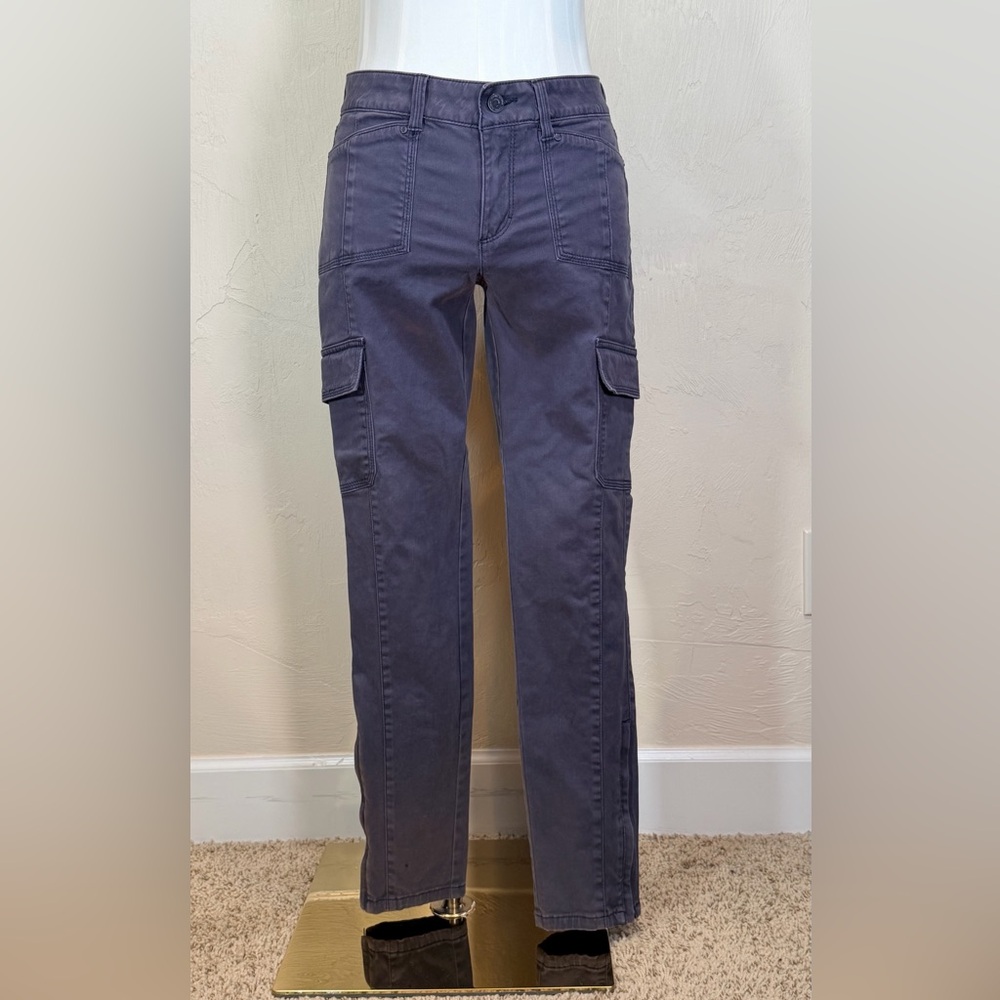 White House Black Market Gray Skinny Leg Cargo Pants